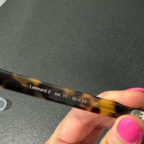 Illesteva Leonard 2 Tortoise Shell Sunglasses - Picture 3 of 6